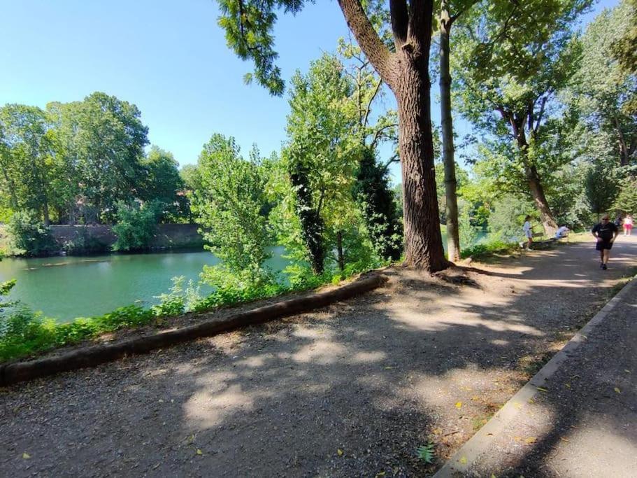 Twin Rivers Turin Bagian luar foto